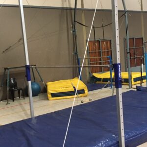 Oltre Adjustable Horizontal Bar